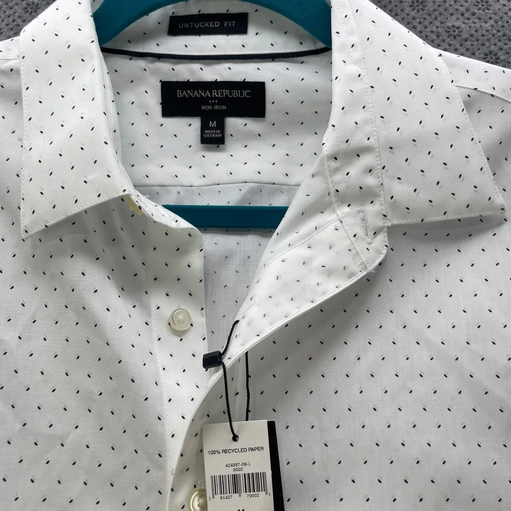 Banana Republic Mens M Untucked Fit Non-Iron Cotton Dash Print Shirt White Navy